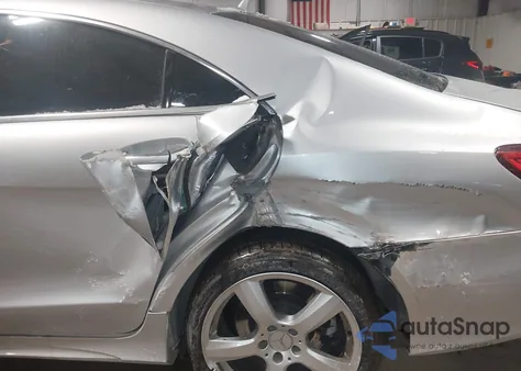 2015 Mercedes-Benz Cls 550 4Matic z USA, uszkodzony, nr VIN WDDLJ9BBXFA135041